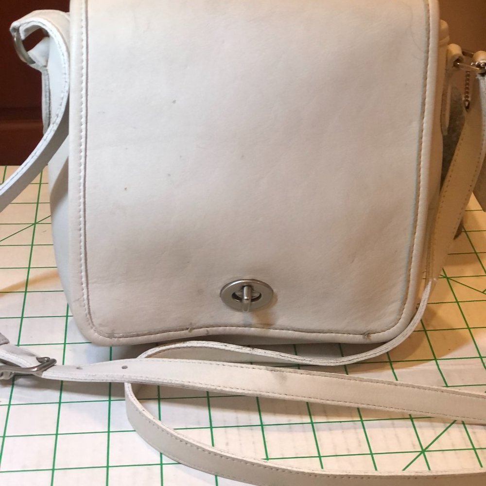 Vintage Coach Leather Crossbody Bag